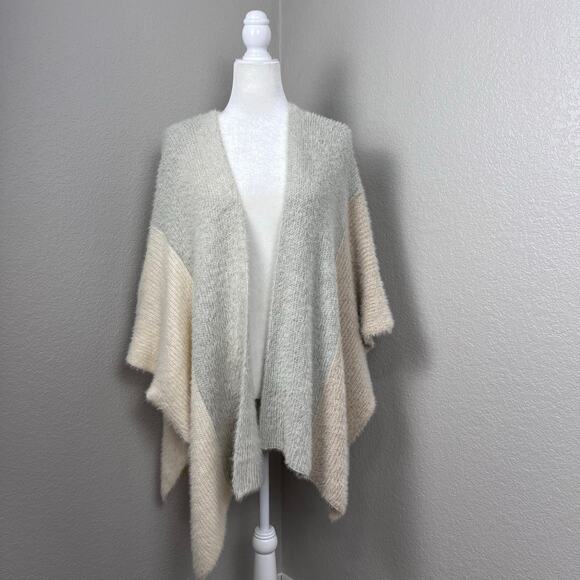 Saturday Sunday Womens OS Neutral Colorblock Cozy Kimono Poncho Cardigan - Picture 1 of 5